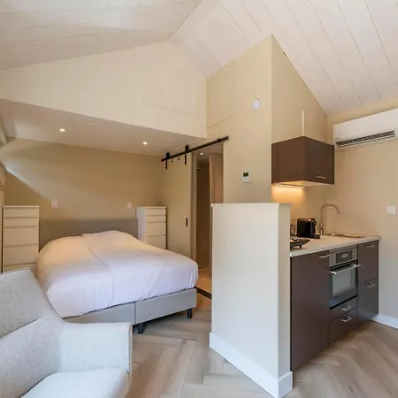 Beautiful On The Village Square Prázdninový dům